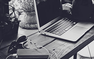 中国选手郑钦文晋级WTA1000罗马站单打32强