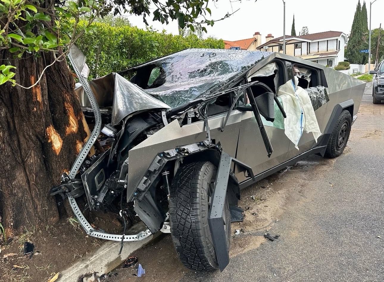 开始康复之旅！TMZ：此前遭遇严重车祸的阿里纳斯儿子现已出院