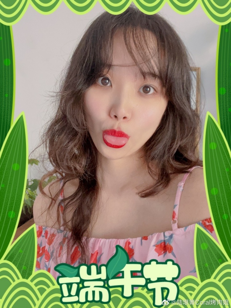 🫡瓜哥这气质杠杠的！烤肉姐再晒与安东尼的合照